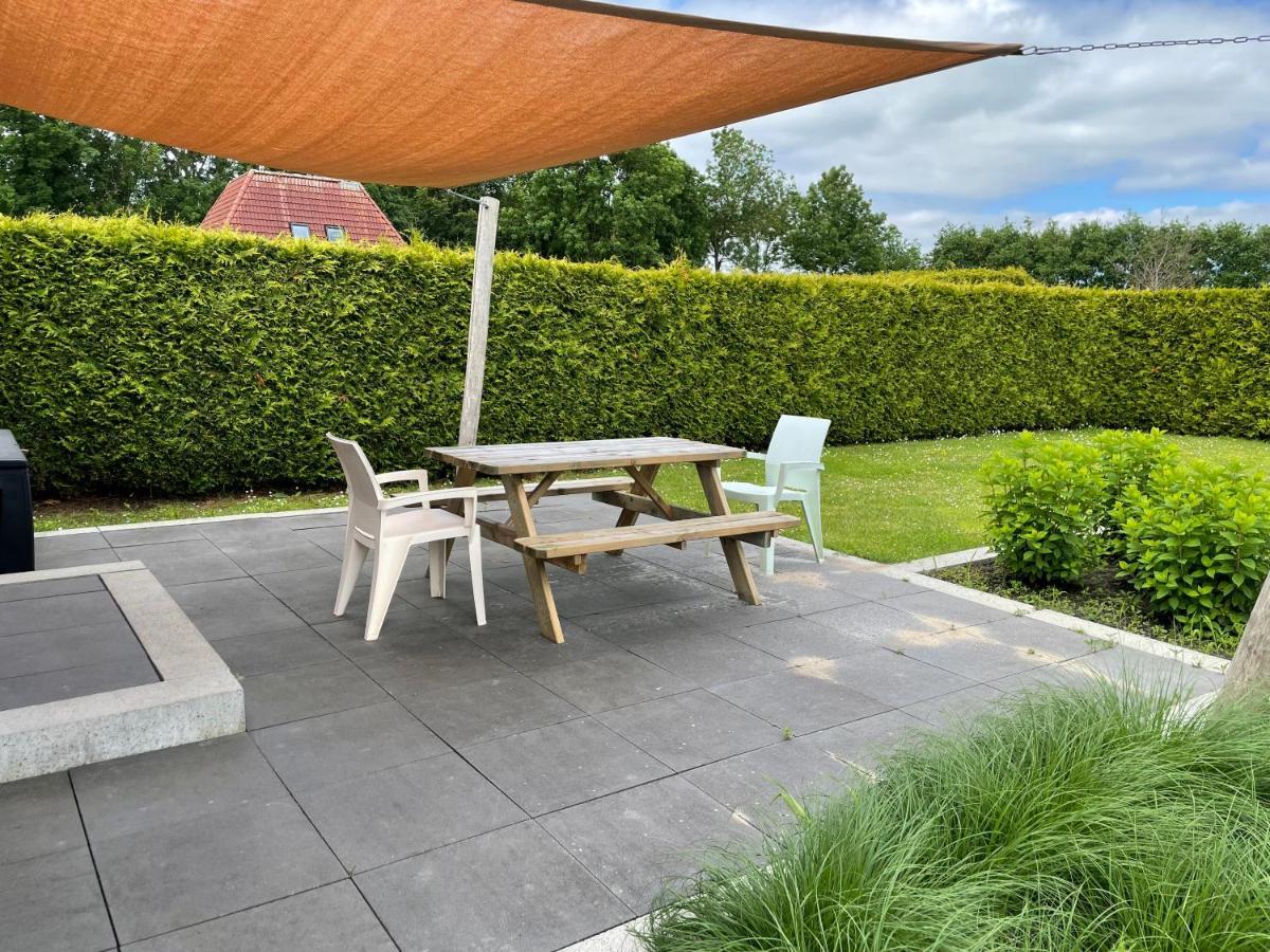Woodlodge Menaldum Dronrijp Bagian luar foto